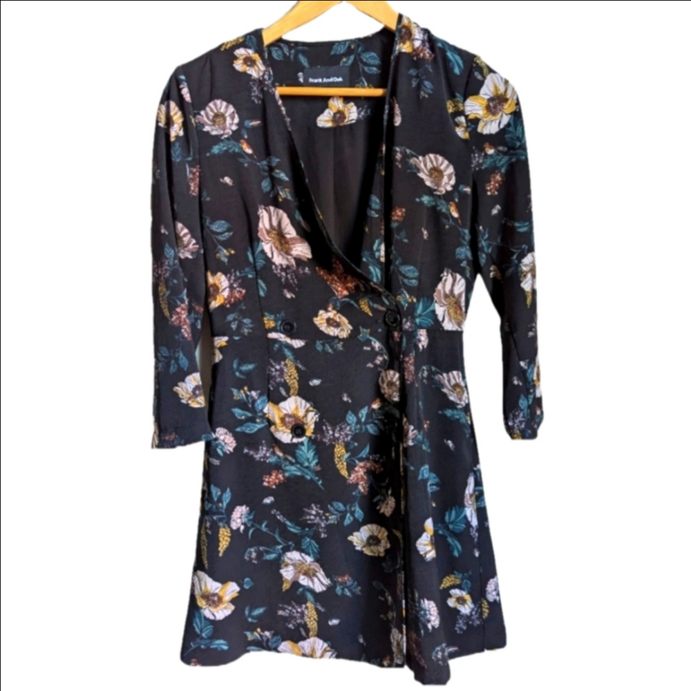 FRANK & OAK Dark Floral Feminine Dainty Coat Style Mini Dress Extra-Small